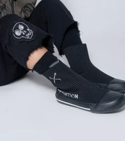 NUNUNU Attention Sock Sneakers Shop