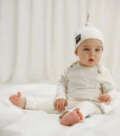 NUNUNU Essential Hat New