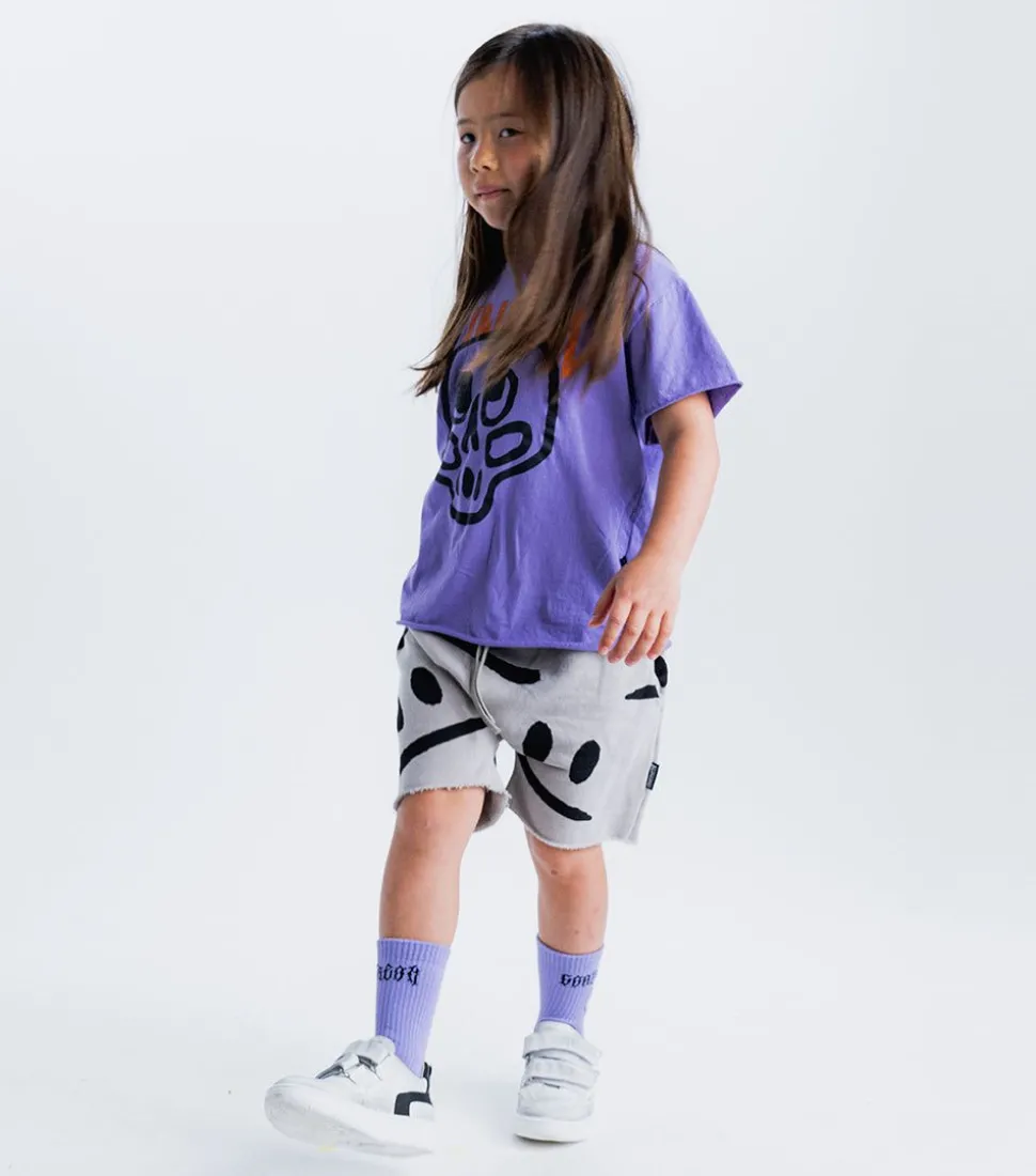 NUNUNU Smirks Rounded Shorts Store